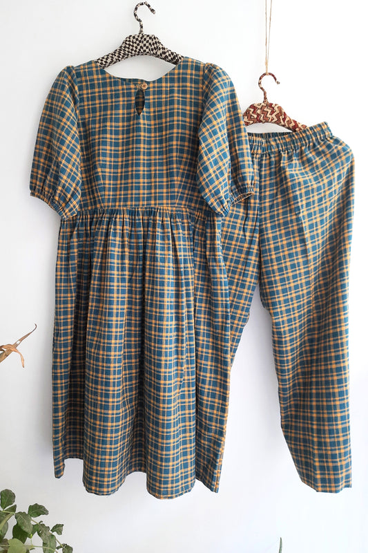 Coord set - Hand-spun cotton checkered coord set for women crafted in India