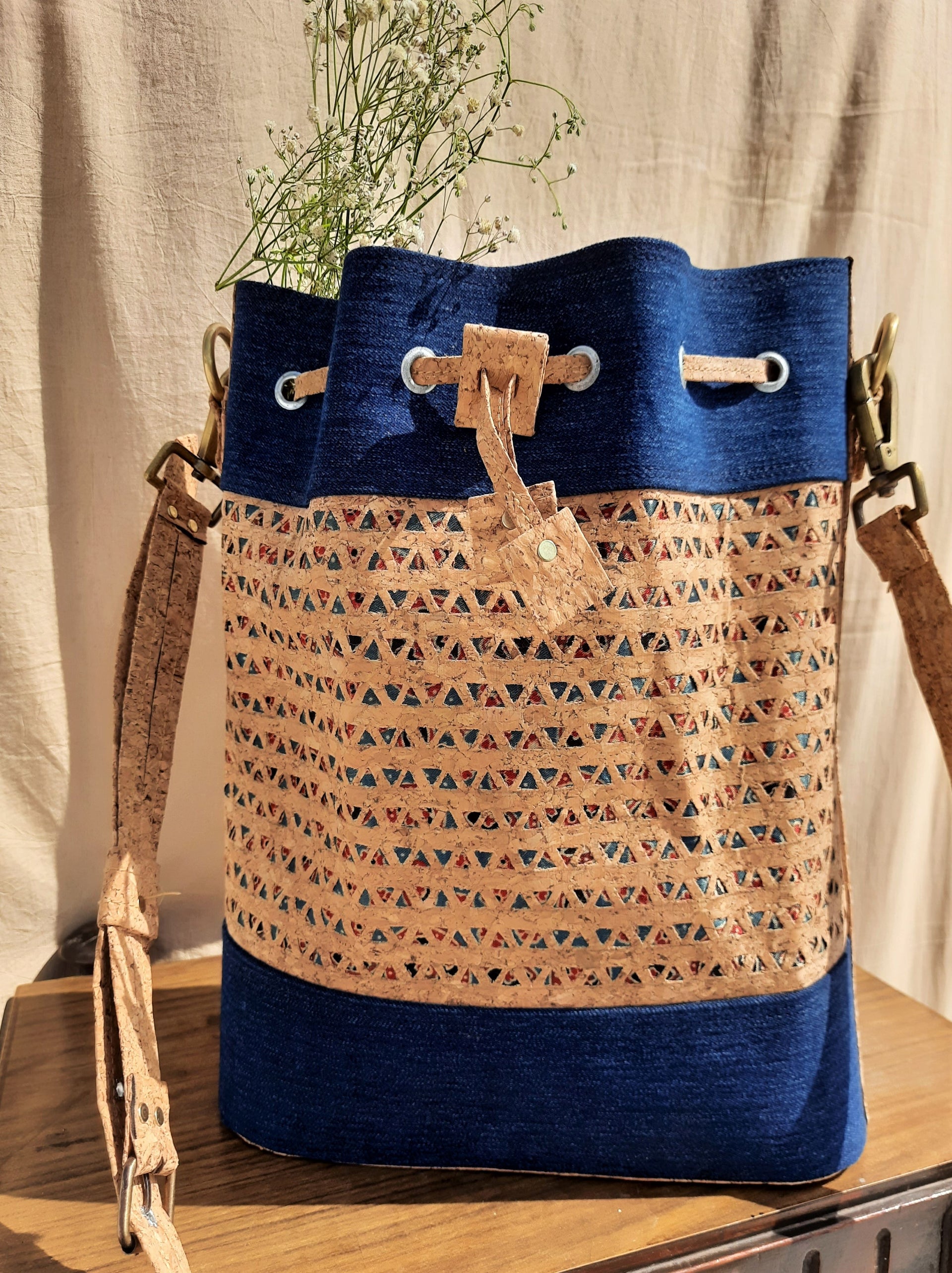 Handmade cork bucket handbag – Turquoisethestore