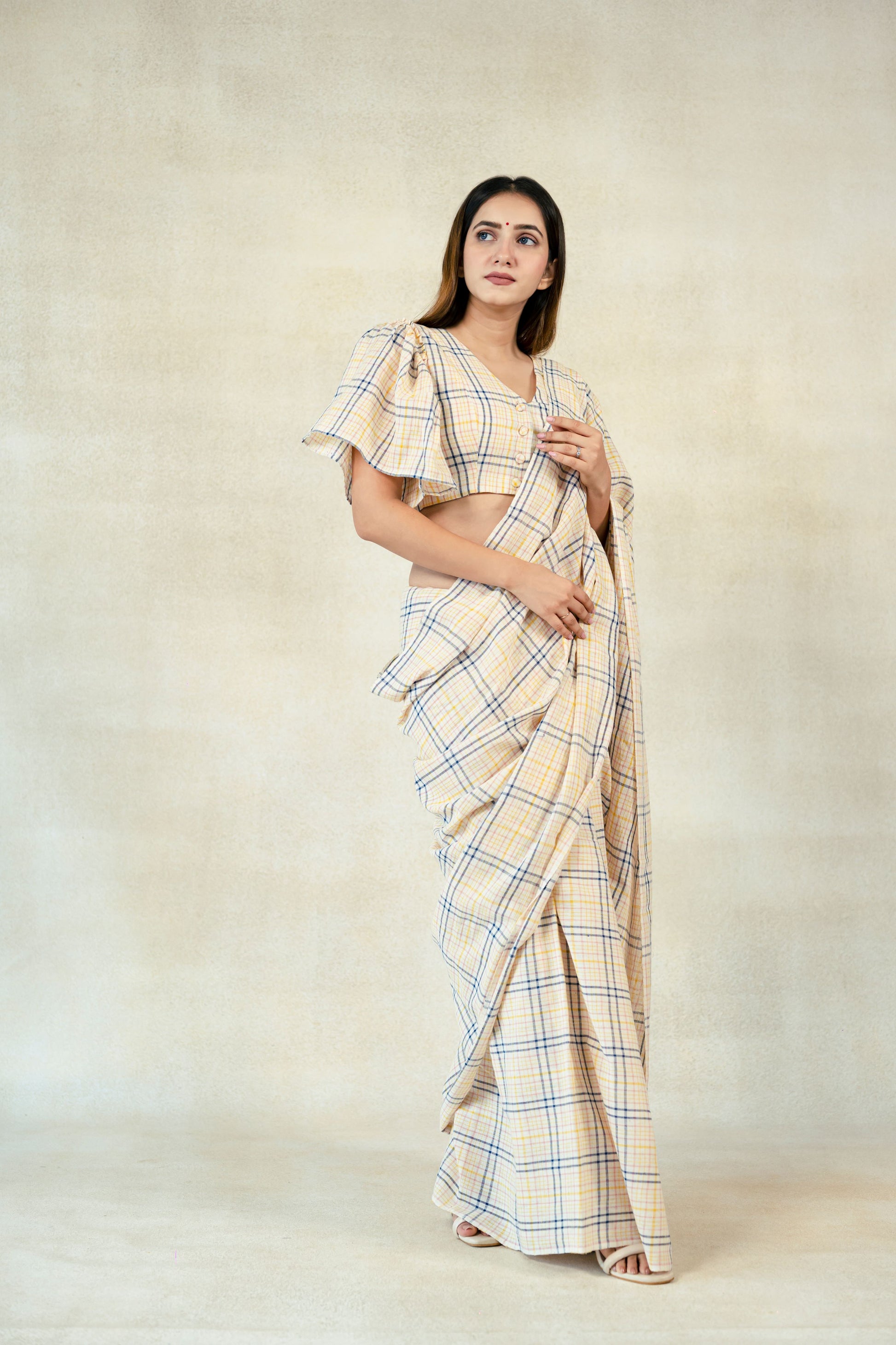 Checkered handwoven organic cotton saree blouse, Hand spun organic cotton coord set, Checks organic cotton saree and blouse, Slow fashion