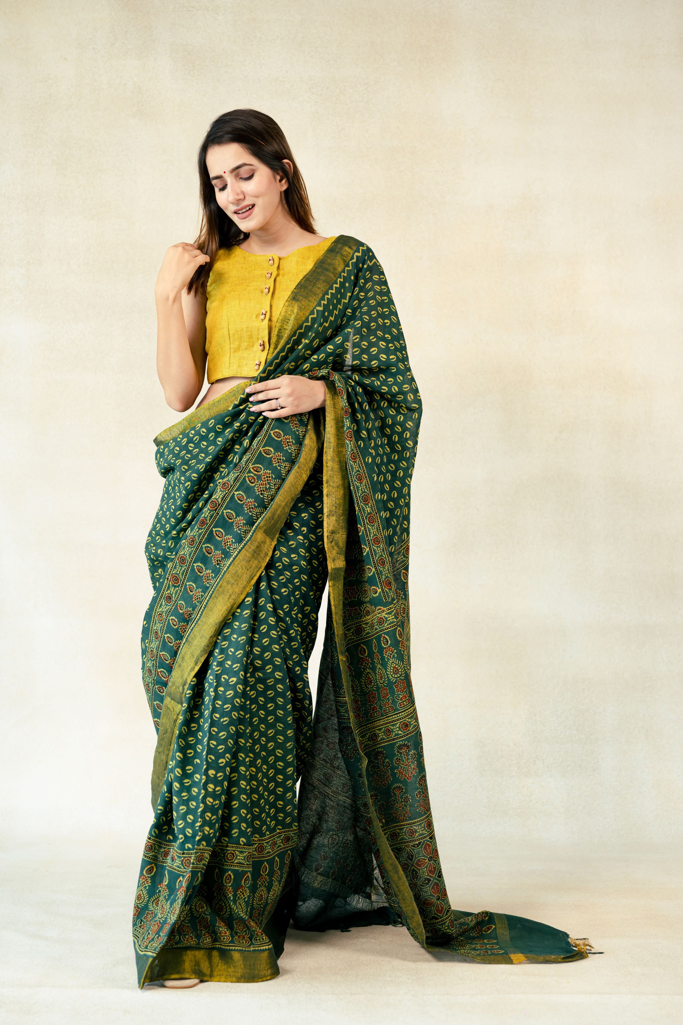 Linen Saree in White with Printed - SR23423